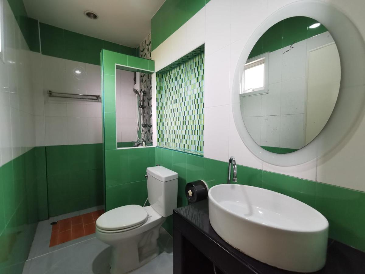Smile Resort Sriracha Si Racha Εξωτερικό φωτογραφία