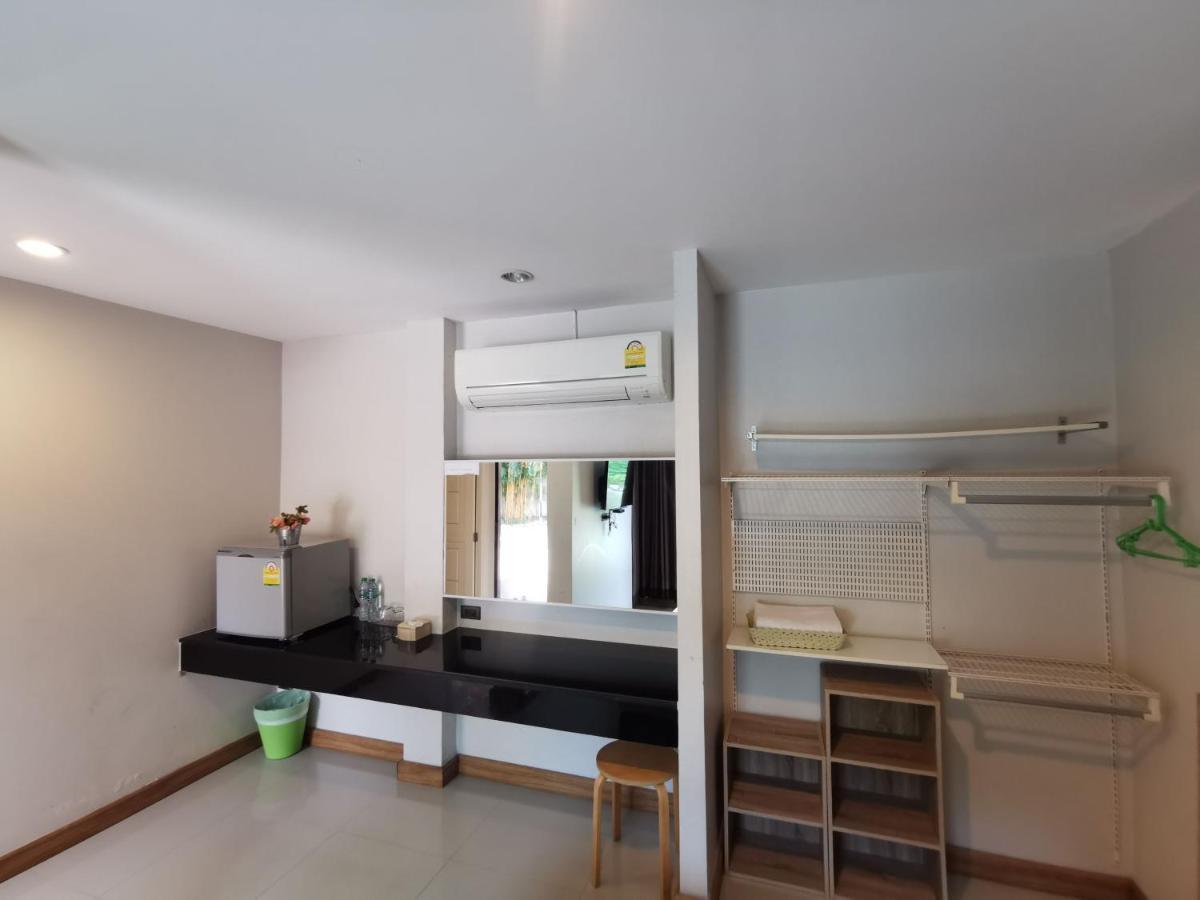 Smile Resort Sriracha Si Racha Εξωτερικό φωτογραφία
