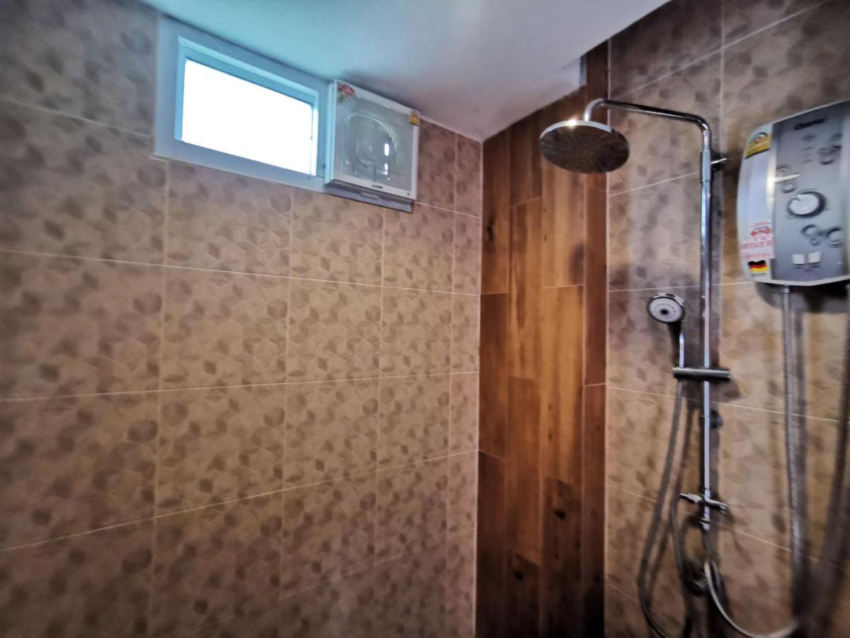 Smile Resort Sriracha Si Racha Εξωτερικό φωτογραφία