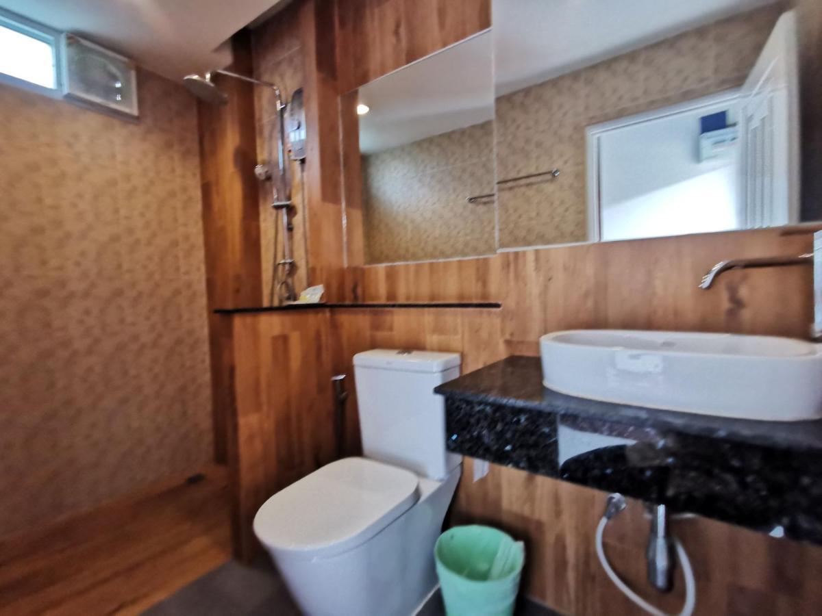 Smile Resort Sriracha Si Racha Εξωτερικό φωτογραφία
